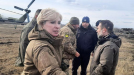 Украина в пятый раз обменяла пленных. Домой вернулись 76 человек Украина в пятый раз обменяла пленных. Домой вернулись 76 человек