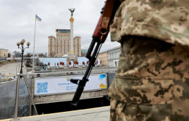 Рада продлила военное положение в Украине до конца мая Рада продлила военное положение в Украине до конца мая