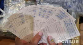 В Кривом Роге двое врачей продавали рецепты на приобретение наркосодержащих препаратов