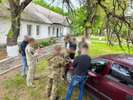 На Днепропетровщине попался на взятке заместитель начальника военного штаба
