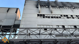 В Каменском на предприятии загорелась лента конвейера: подробности