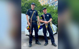 Под Днепром 2-летний ребенок выпал из окна четвертого этажа Под Днепром 2-летний ребенок выпал из окна четвертого этажа