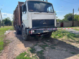 У Кривому Розі водій сміттєвоза переїхав на смерть чоловіка У Кривому Розі водій сміттєвоза переїхав на смерть чоловіка