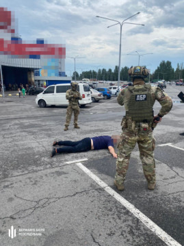 У Дніпрі затримали чергових хабарників у військкоматах У Дніпрі затримали чергових хабарників у військкоматах