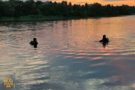 Пішов купатися та зник: у Кам’янському рятувальники залучались до пошуку ймовірно потонулого підлітка Пішов купатися та зник: у Кам’янському рятувальники залучались до пошуку ймовірно потонулого підлітка