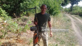 Вийшов із лікарні і зник: у Дніпрі шукають військового, який хворіє на епілепсію Вийшов із лікарні і зник: у Дніпрі шукають військового, який хворіє на епілепсію