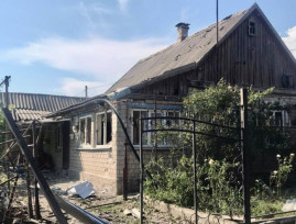 Росія знову вдарила Дніпропетровщині: є поранені та руйнування Росія знову вдарила Дніпропетровщині: є поранені та руйнування
