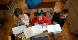 Соцопитування показало, скільки українців готові відпустити дітей до шкіл з 1 вересня