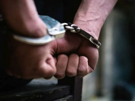 У Кам'янському чоловік погрожував підірвати дитину та дамбу У Кам'янському чоловік погрожував підірвати дитину та дамбу