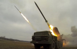 Протягом дня ворог чотири рази обстріляв Зеленодольську громаду: поранена жінка, зруйновано підприємство Протягом дня ворог чотири рази обстріляв Зеленодольську громаду: поранена жінка, зруйновано підприємство