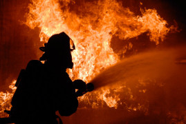 На Дніпропетровщині під час пожежі у будинку загинула жінка