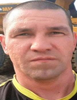 Вийшов із дому та зник: у Кам'янському районі з березня розшукують 43-річного чоловіка