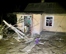 Окупанти накрили «Градами» Нікополь: загинув 35-річний чоловік (фото) Окупанти накрили «Градами» Нікополь: загинув 35-річний чоловік (фото)