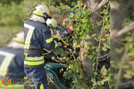 У Кам'янському районі у ДТП загинув підліток та ще один постраждав У Кам'янському районі у ДТП загинув підліток та ще один постраждав