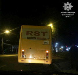 У Дніпрі водій керував маршруткою у стані наркотичного сп'яніння У Дніпрі водій керував маршруткою у стані наркотичного сп'яніння