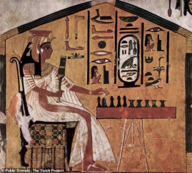 Ученые обнаружили древнеегипетскую "игру смерти", похожую на нарды