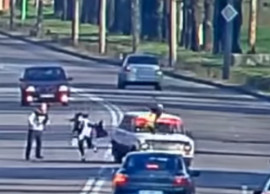 У Кам'янському п'яний водій збив дитину, яка йшла з мамою за руку