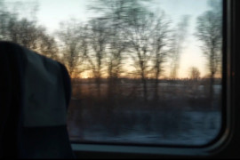 «Потяг додому»: «Укрзалізниця» запустила відеопроєкт, який дозволяє відчути атмосферу подорожі потягом