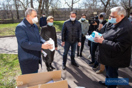 А спорим, что 3 апреля на сессии горсовета Каменского депутаты проголосуют за подписание договора с кумом мэра Белоусова?