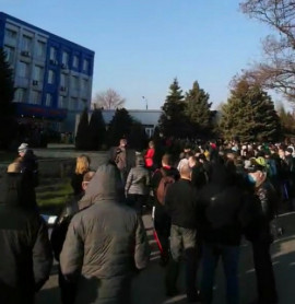 Карантин не для всех. В родном городе президента предприятие Лакшми Миттала грубо нарушает постановление Кабмина