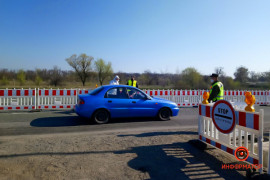 На въезде в Днепр начали работать пункты пропуска