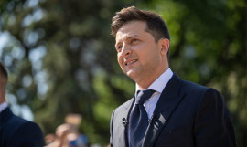 Зеленский обещает миллион долларов тому, кто изобретет вакцину от коронавируса Зеленский обещает миллион долларов тому, кто изобретет вакцину от коронавируса