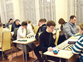В Кам’янському стартував 76-й чемпіонат міста з шашок В Кам’янському стартував 76-й чемпіонат міста з шашок