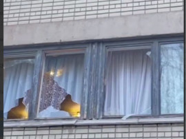 Внаслідок російської атаки школа у Кам’янському залишилася без вікон Внаслідок російської атаки школа у Кам’янському залишилася без вікон