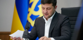 Зеленский подписал закон об отмене двойного обложения ЕСВ
