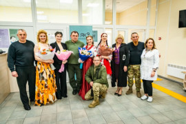 У кам’янській лікарні виступили солістки Дніпровської опери У кам’янській лікарні виступили солістки Дніпровської опери
