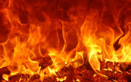 Сгорели заживо: на пожаре на Днепропетровщине погибли две женщины
