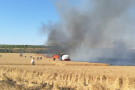 На Днепропетровщине огонь уничтожил 2 га пшеницы
