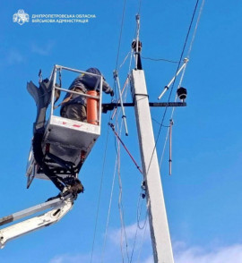 Світло повернули понад 160 тисячам абонентів після негоди на Дніпропетровщині