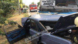 Рейсовый автобус Каменское-Днепр попал в жесткую аварию