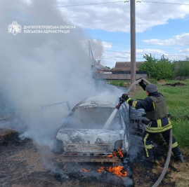 Обстріли Дніпропетровщини: близько 40 атак по двох районах, є поранені