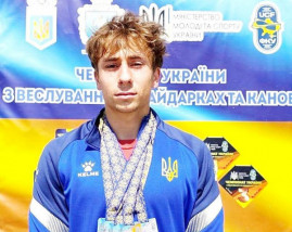 Кам’янчанин Захар Іванчук виборов 3 «золота» і «срібло» на чемпіонаті України з веслування