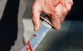 В Каменском, в поселке Карнауховка, пасынок ударом ножа убил отчима