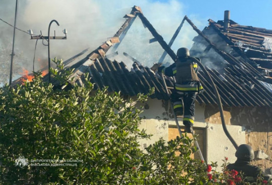 Ворог майже 20 разів атакував Дніпропетровщину: є поранені та руйнування