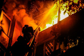 У Кам'янському вночі сталася пожежа у багатоповерхівці
