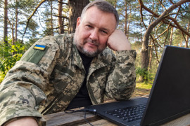 Дитячий письменник із Кам’янського району вступив до лав ЗСУ: 54-річний автор служить у 152-й бригаді