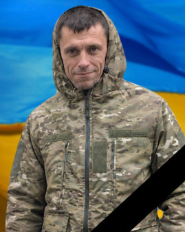 У Кам’янському попрощаються із загиблим захисником Олегом Кравцовим