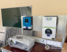 У Кам’янському посадовицю підозрюють у переплаті 700 тисяч за обладнання для сонячних станцій