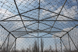 Кам’янське планує виділити Нікополю 2 млн грн на антидронові сітки