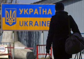 Одна пятая часть украинцев заявили о желании выехать на ПМЖ за границу Одна пятая часть украинцев заявили о желании выехать на ПМЖ за границу