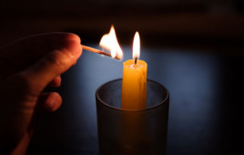 Де у Кам’янському 15 жовтня вимикатимуть світло: адреси та графіки