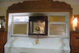 Хасиди хочуть вивезти останки свого лідера з Умані Хасиди хочуть вивезти останки свого лідера з Умані