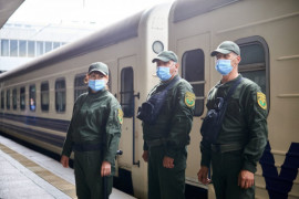 "Укрзализныця" вводит в поездах военизированную охрану